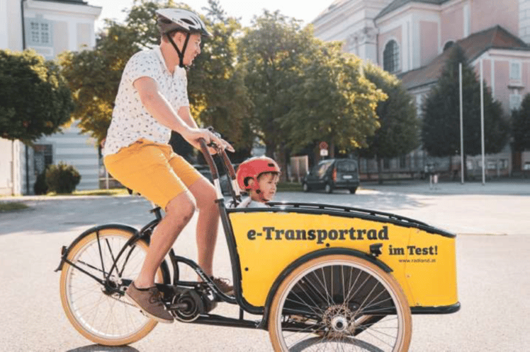 Testen Sie kostenlos ein E-Transportrad