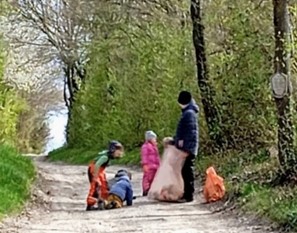 Danke an den Frühjahrs-Putztrupp in Bisamberg